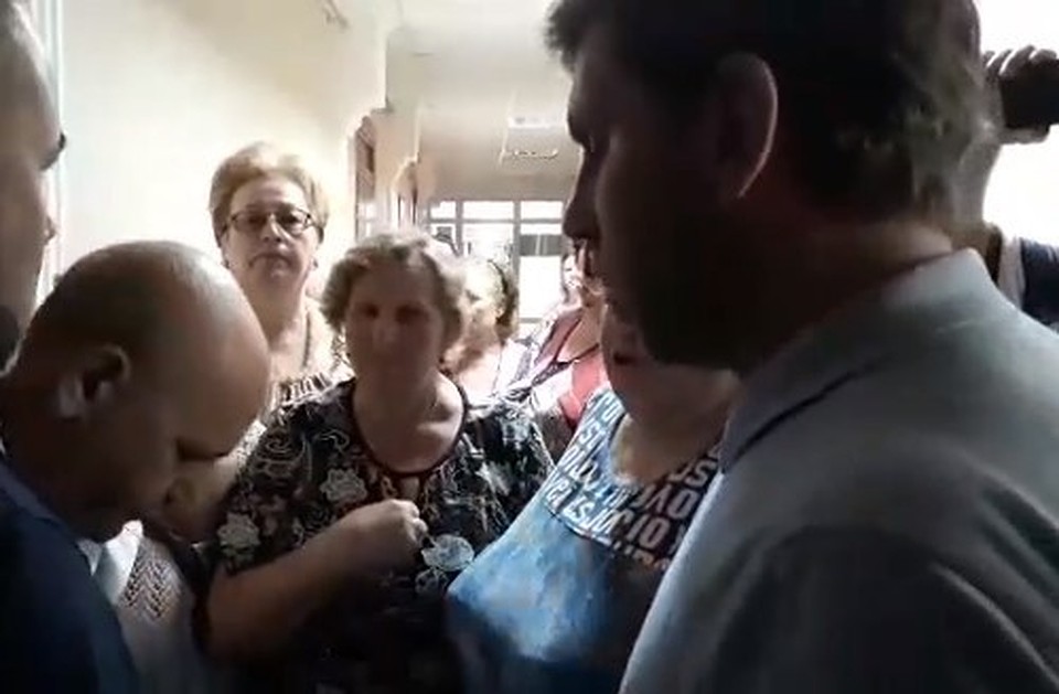 Люди кричали: "Долой Майю Санду"