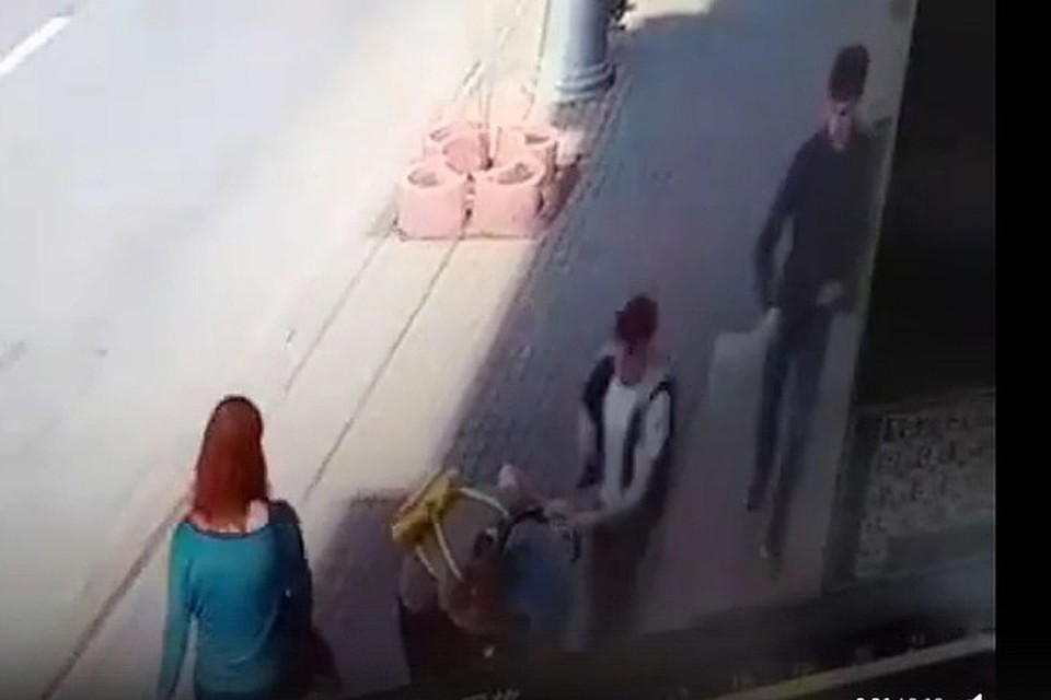 Иркутянка простила школьника, который выхватил у нее телефон в центре города