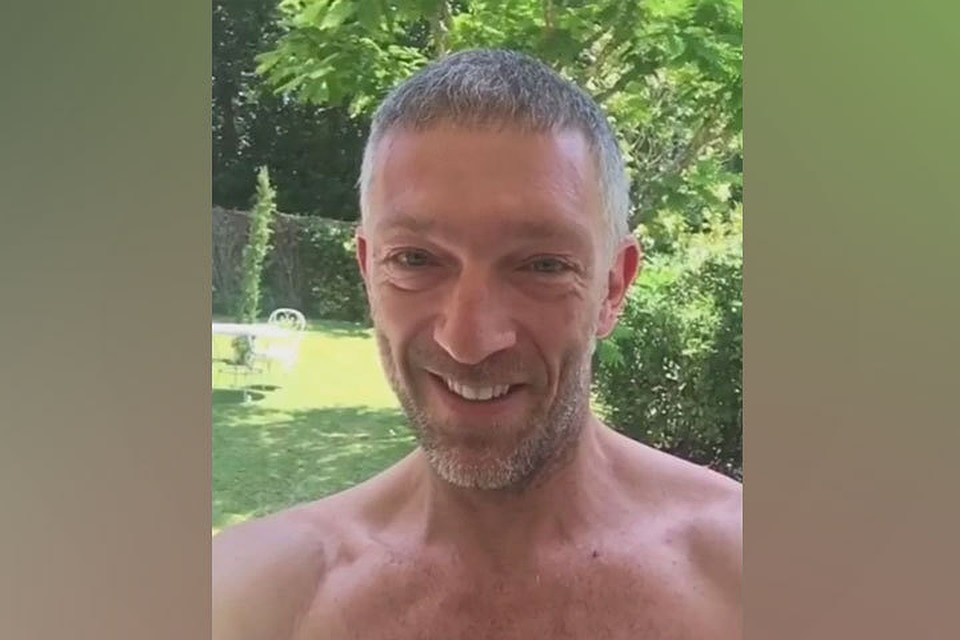 Знаменитый актер поздравил сибирячку.