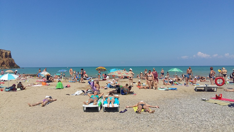 Больше всего отдыхающих в Судаке, Ялте, Алуште, Евпатории.