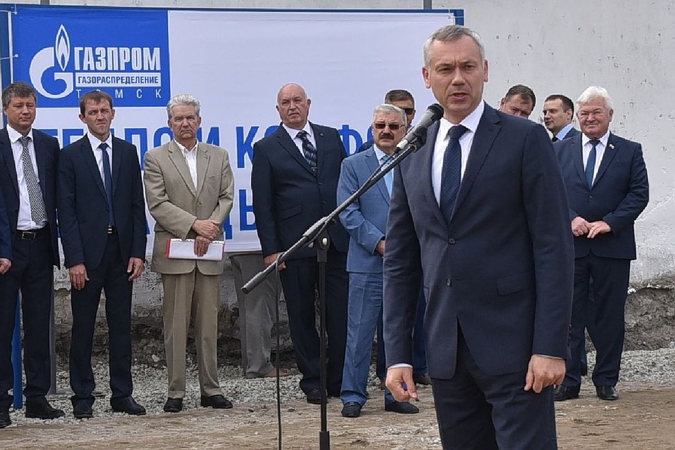 Андрей Травников принял участие в торжественном пуске газа на станции Мочище. Фото: пресс-служба правительства Новосибирской области