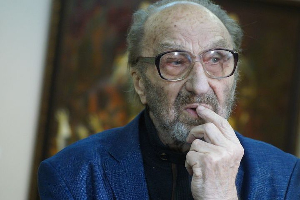 Почти всю свою жизнь художник провел на Урале.