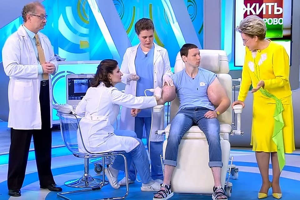 "Синтоловый качок" не сможет избавиться от бицепсов. Скриншот видео: официальный канал Елены Малышевой