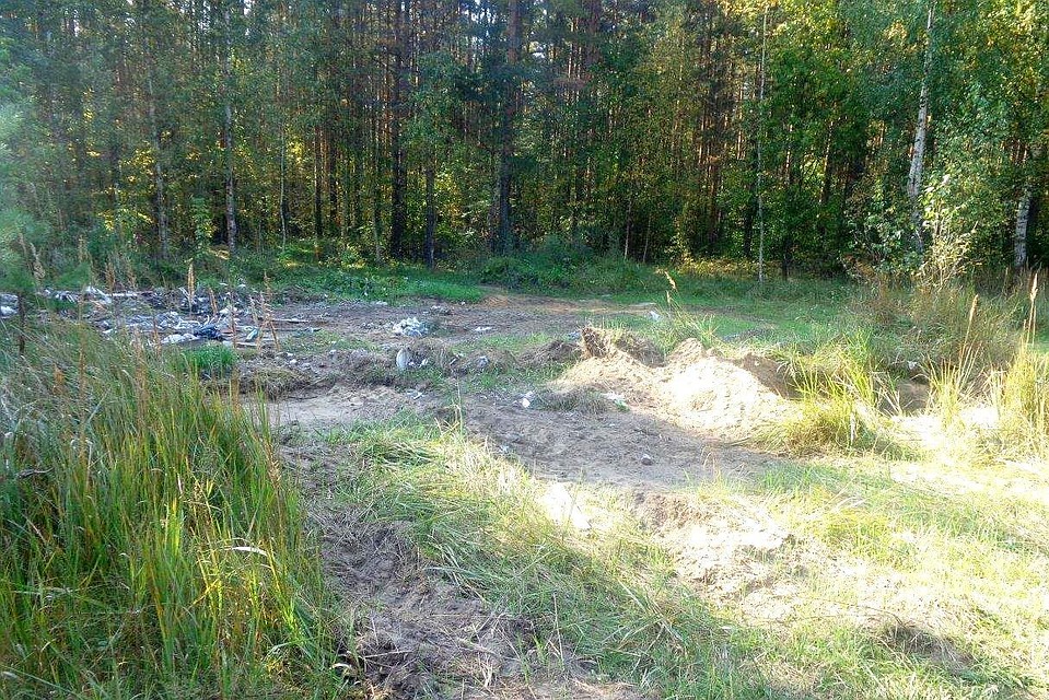 Ярославцы жалуются на жуткий запах в детском садике. Рядом с ним находили нашли химические отходы.