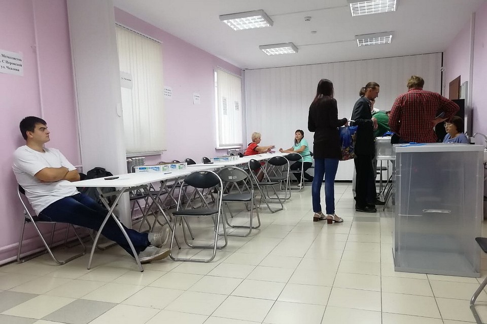 Чуть больше 2,5 % псковичей проголосовали на выборах депутата в Псковское областное Собрание. Фото: Избирательная комиссия Псковской области.