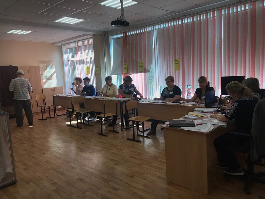 Специалисты подводят итоги голосования