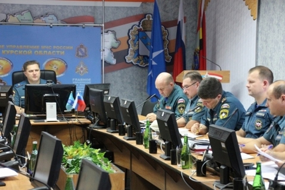 На местах разворачиваются оперативные штабы