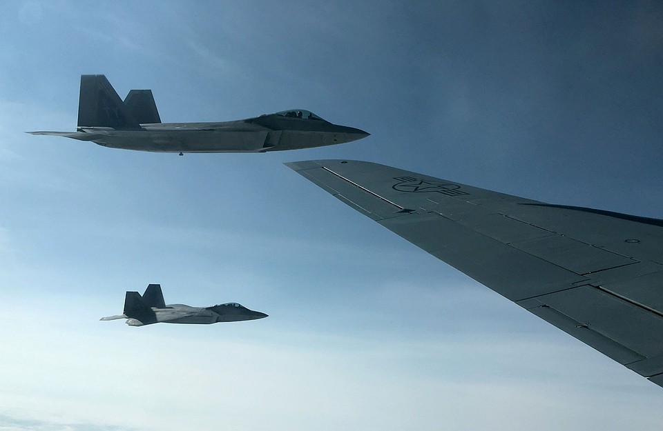 Истребители F-22