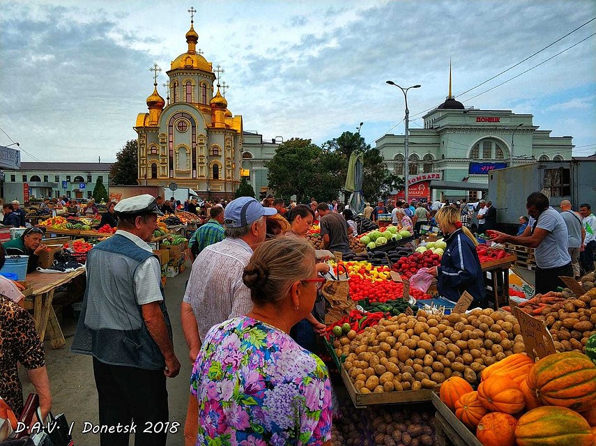 Рынки частично возвратят владельцам. Фото: Александр Валентинович