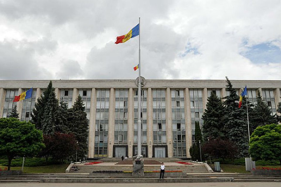 За три недели сентября молдавское правительство потратило почти 8 миллионов леев на хозяйство