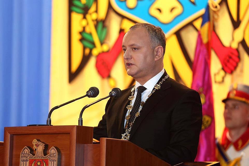 Президента Додона снова временно отстраняют от должности – власти готовят импичмент?