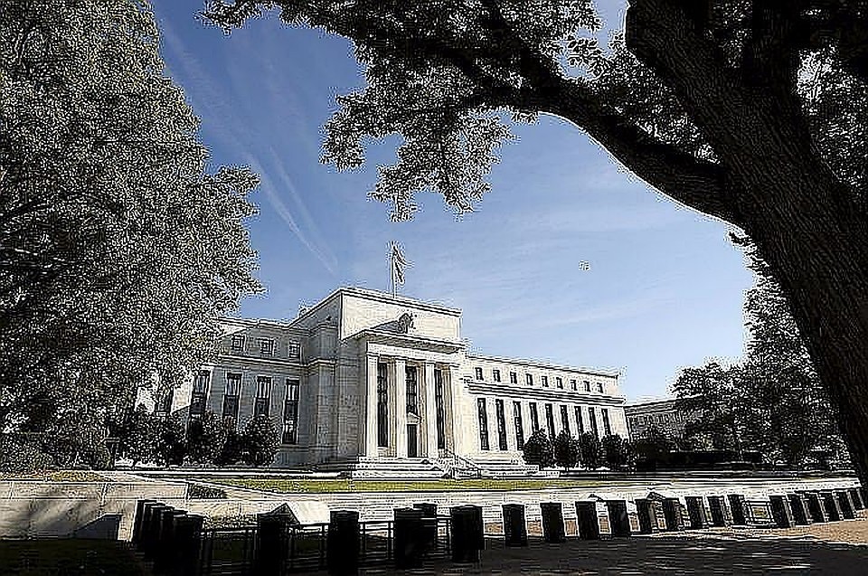 ФРС США ожидаемо повысила базовую ставку на до 2-2,25%