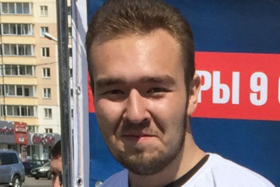 В Красноярске пропавшего по дороге домой парня не могут найти две недели. Фото: Поиск пропавших детей - Красноярск.