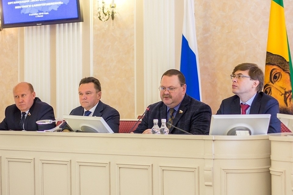 Совет осуществляет свою деятельность по принципам добровольности, равноправия, самоуправления, законностии и гласности