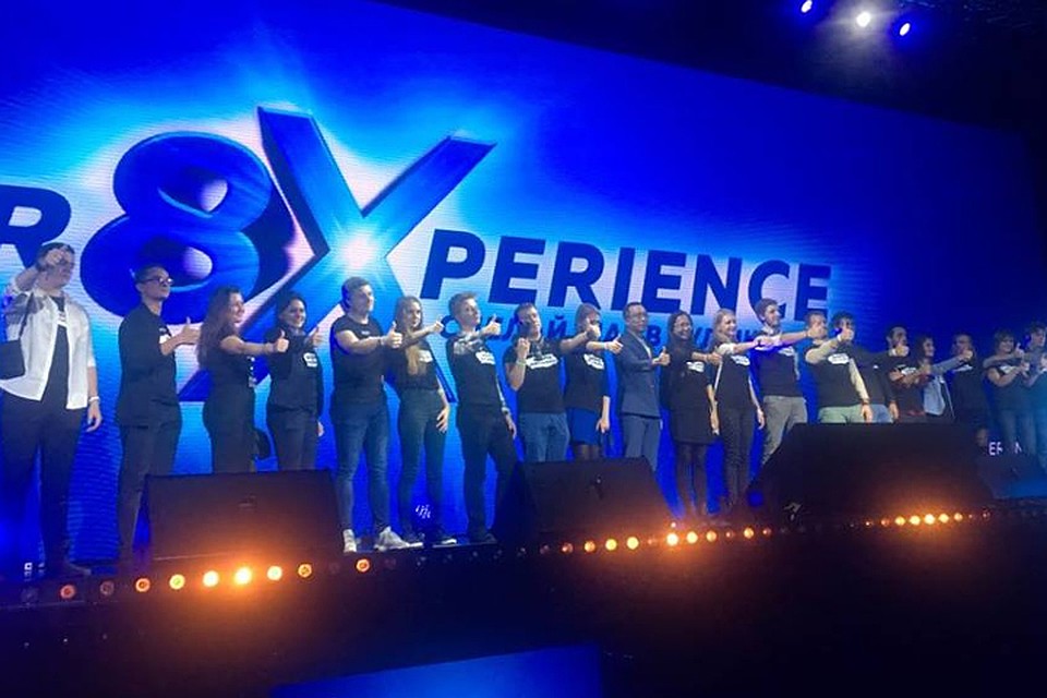 Презентация смартфона Honor 8X в Москве. 10 октября 2018 г.