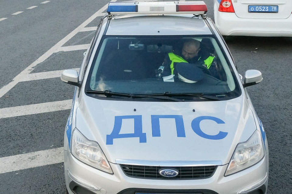 Полиция нашла водителя, сбившего девочку в Угличе Ярославской области.