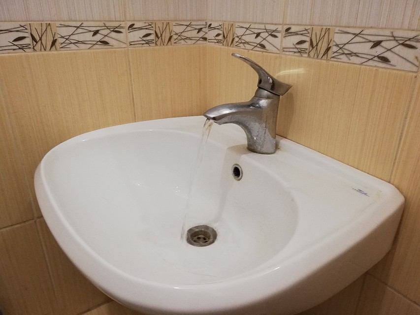 Воду отключили до 17.00.
