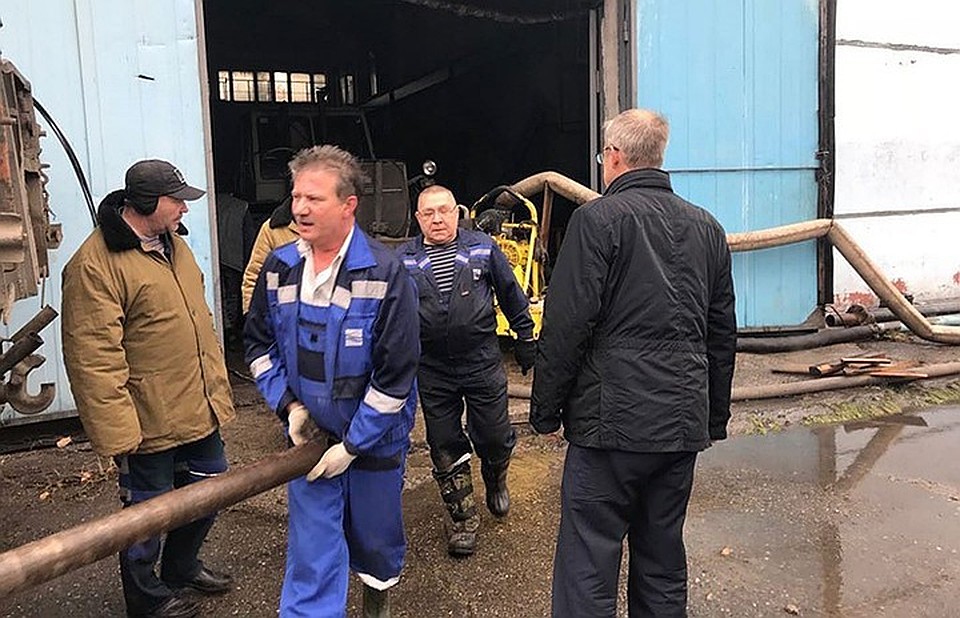 Вышедшую из строя задвижку напорного коллектора убрали. Фото: пресс-служба администрации города