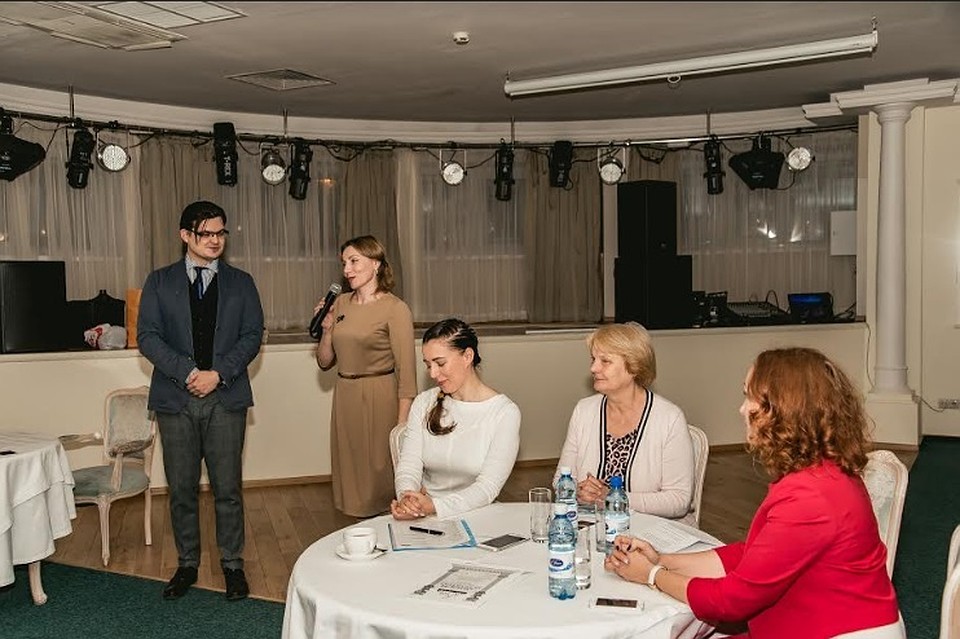 Альбина Ахатова устроила мозговой штурм тюменским «масонам»