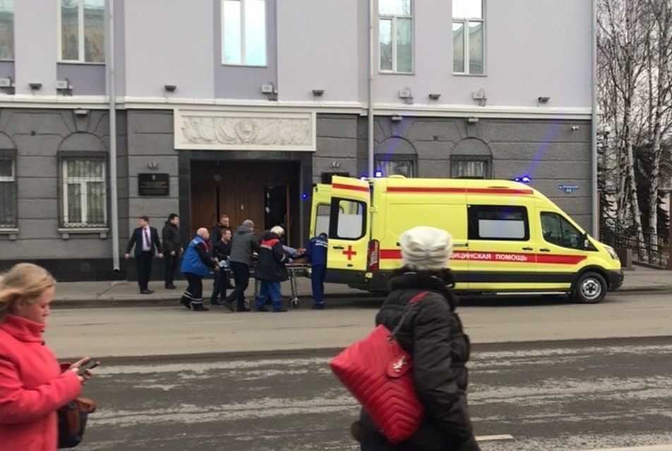 Взрыв прогремел в здании ФСБ Фото: Марина Вавилина