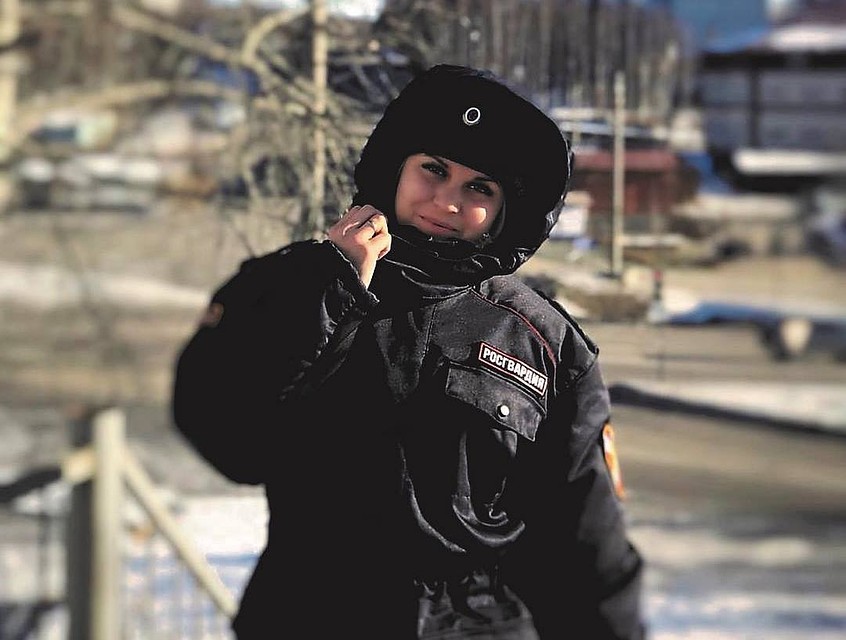 Младший сержант полиции Екатерина Мисочка. Фото: instagram.com/rosgvard_amurobl