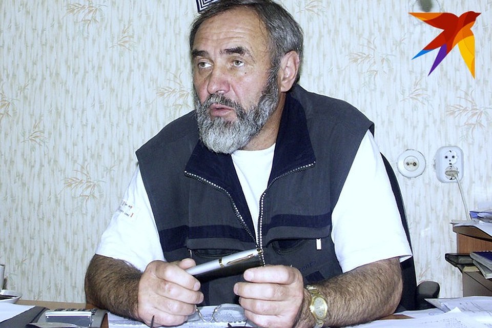 Михаил Орешета считает, что лучшее название для новой воздушной гавани: "Аэропорт "Город - герой Мурманск".