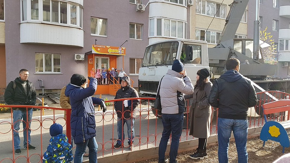 Жители многоэтажек боятся, что из-за строителей их детям будет негде гулять
