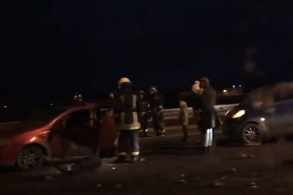 В аварии на КАД в Петербурге разбились три автомобиля. Фото: vk.com/spb_today