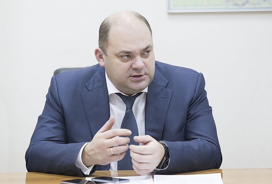 Алексей Смирнов будет заниматься вопросами строительства, ЖКХ, экологической безопасности, развития предпринимательства и др.