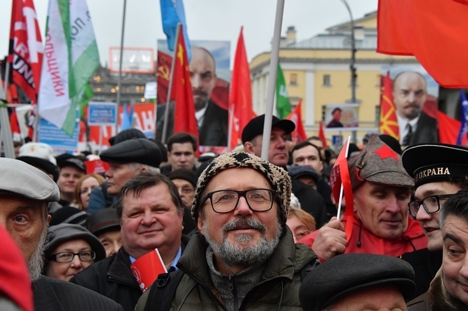 Движение автомобилей в Хабаровске приостановят 7 ноября