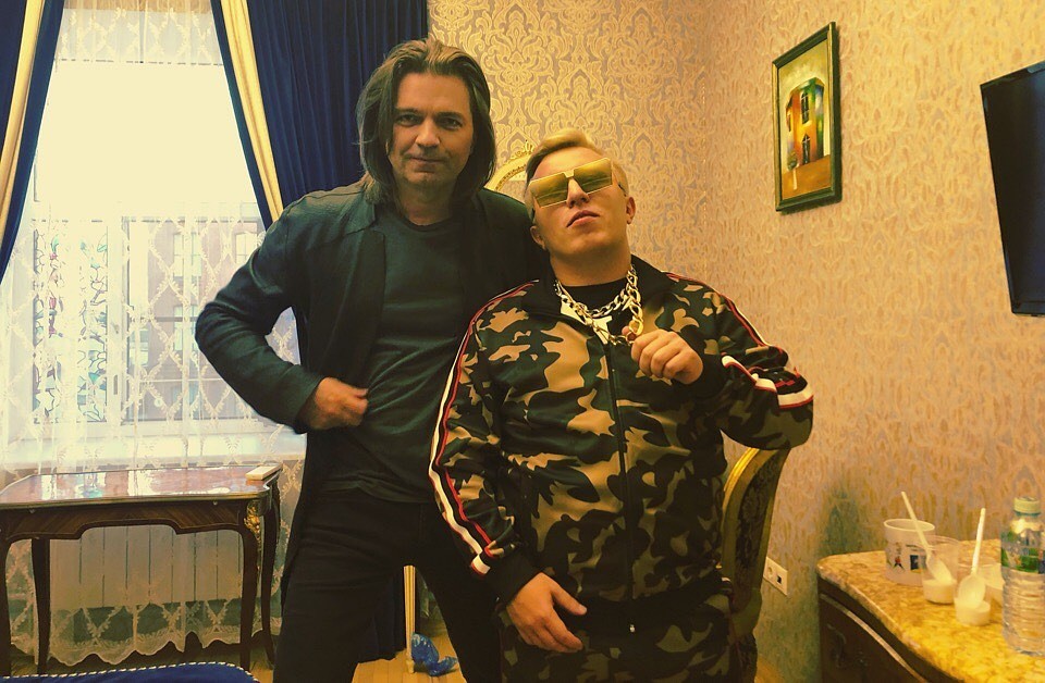 Витя АК на съемках клипа с Дмитрием Маликовым