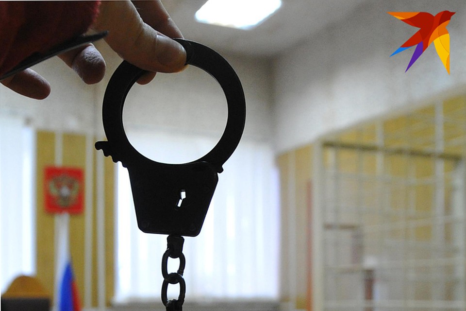 Также жителя Дубровки осудили за хранение в сарае конопли.
