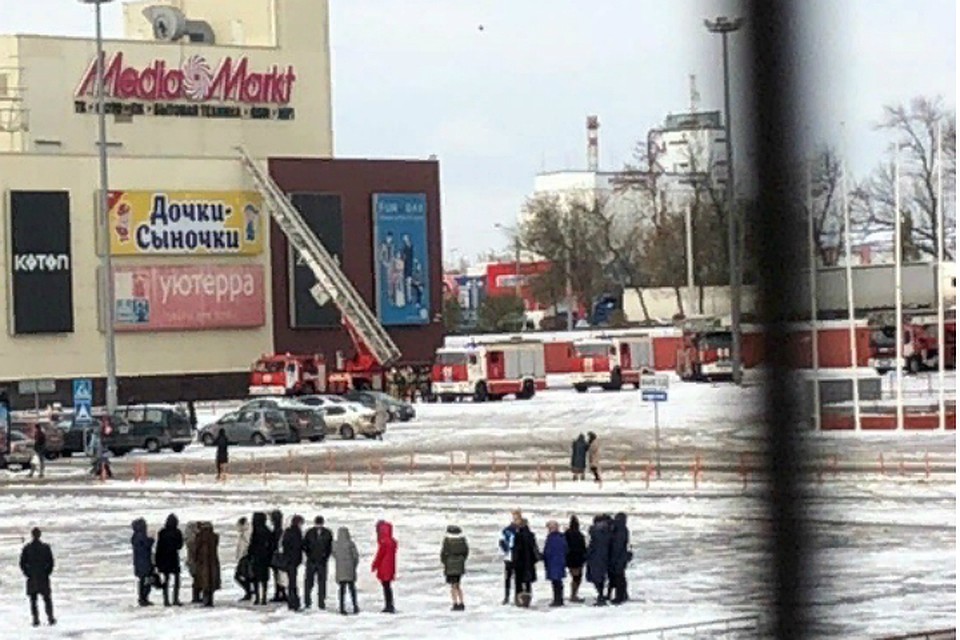 Учения, по словам представителя главка МЧС, продлились минут сорок. Фото: ВК, паблик "Ростов Главный".