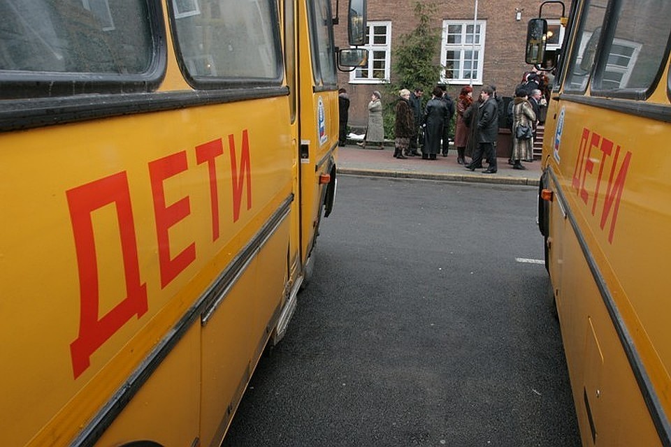 Кадеты, которые ехали в автобусе, не пострадали.