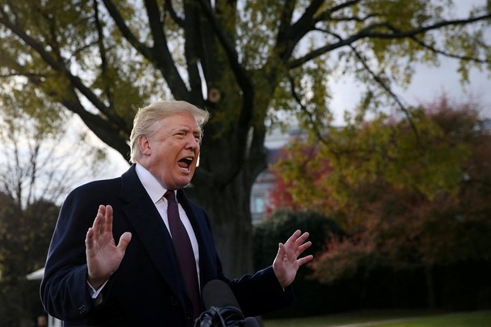Президент США Дональд Трамп язвительно поинтересовался, что случилось с глобальным потеплением