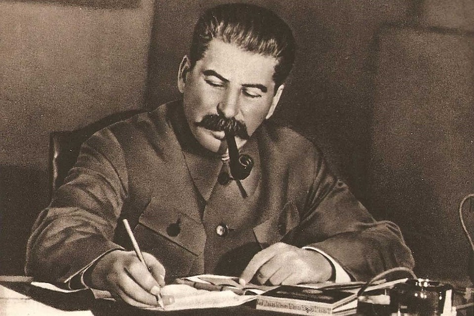 Иосиф Сталин