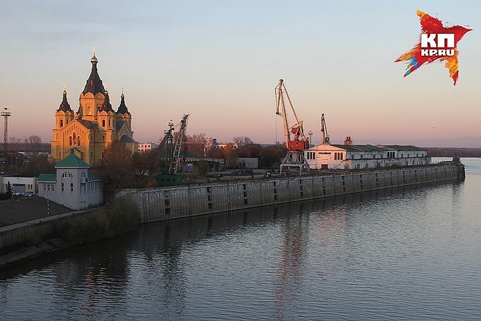 На Стрелке в Нижнем Новгороде запретят парковку