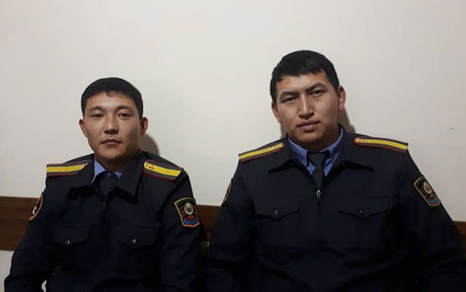 Передав мужчину родным, милиционеры продолжили службу.