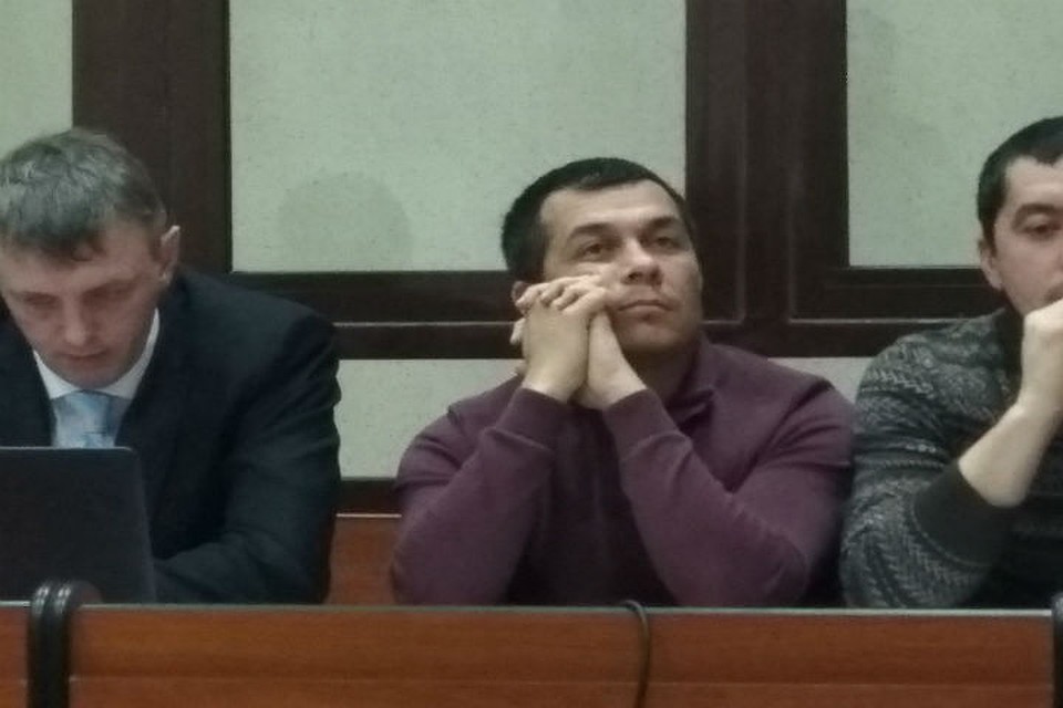 В Киевском районном суде Симферополя рассматривают дело в отношении Эмиля Курбединова