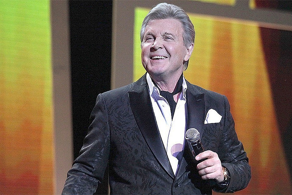 Певец Лев Лещенко