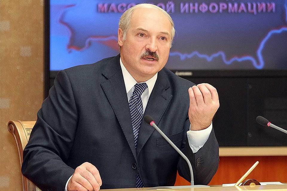 По словам президента, самые тяжелые документы, которые ему приходится подписывать, - это смертные приговоры. Фото: БелТА