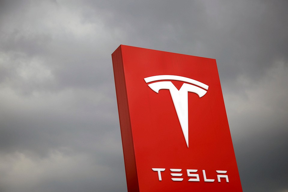 В 2019 году по всей Европе появятся заправки для автомобилей Tesla