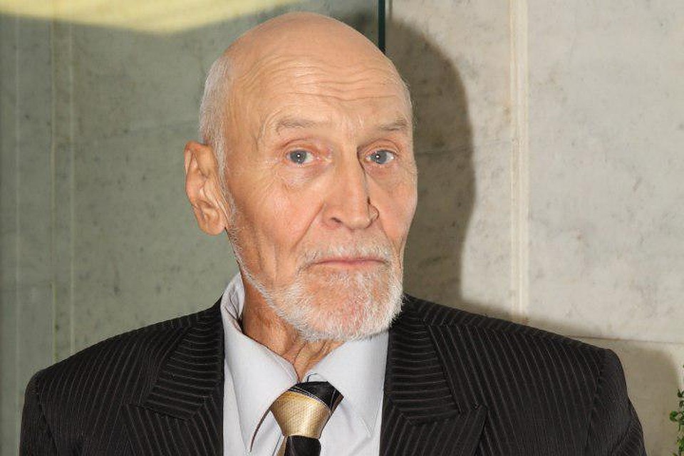 Телеведущий Николай Дроздов