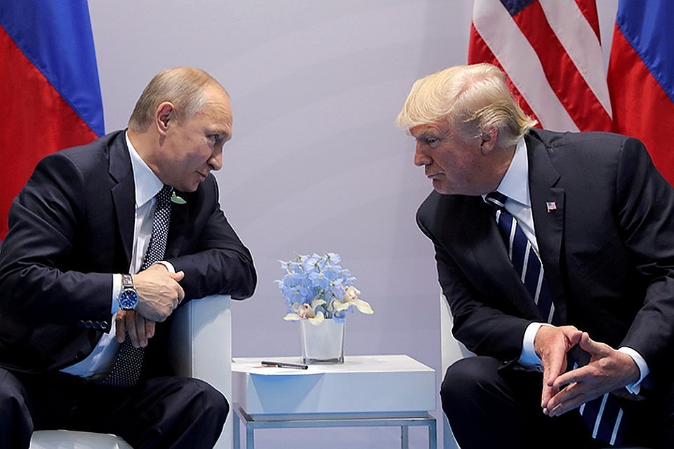 Спикер палаты представителей США назвала отношения Дональда Трампа и Владимира Путина "опасными"