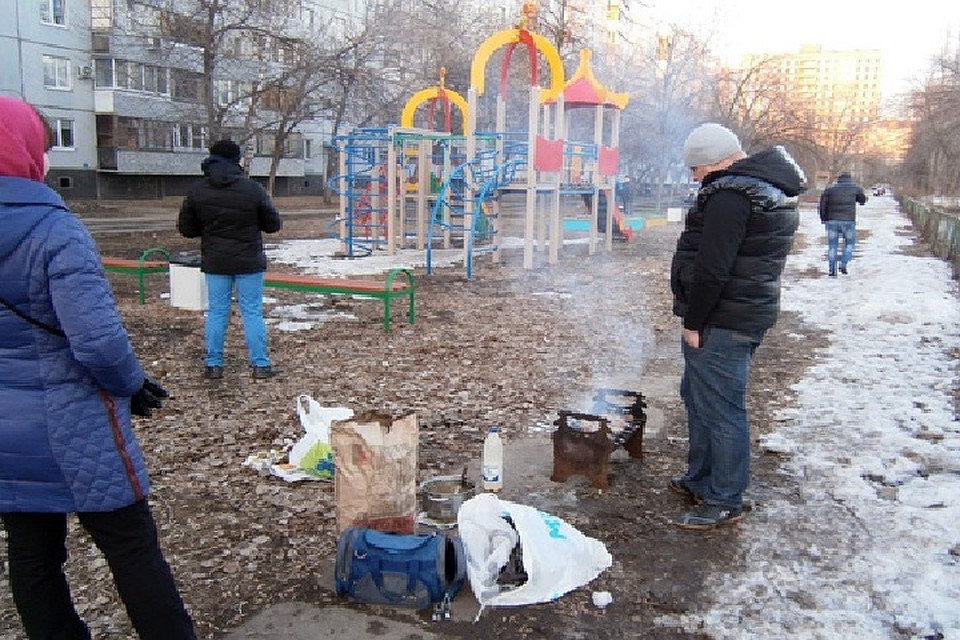 Зимой любителей пожарить мясо во дворе предостаточно