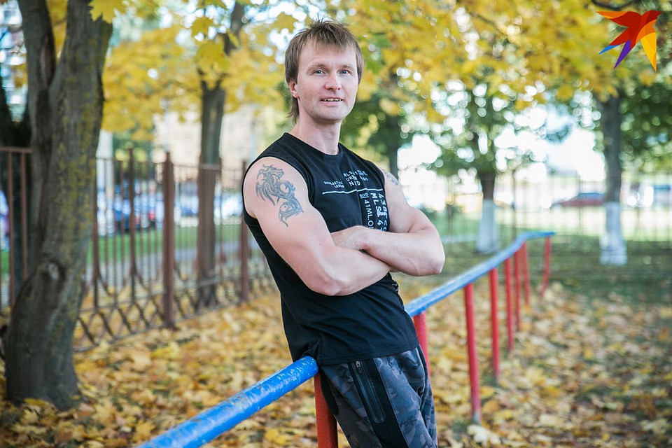 Андрей Дерьков: «В юности, вдохновленный фильмами с Брюсом Ли, Шварценеггером, Сталлоне, начинал тягать железо»