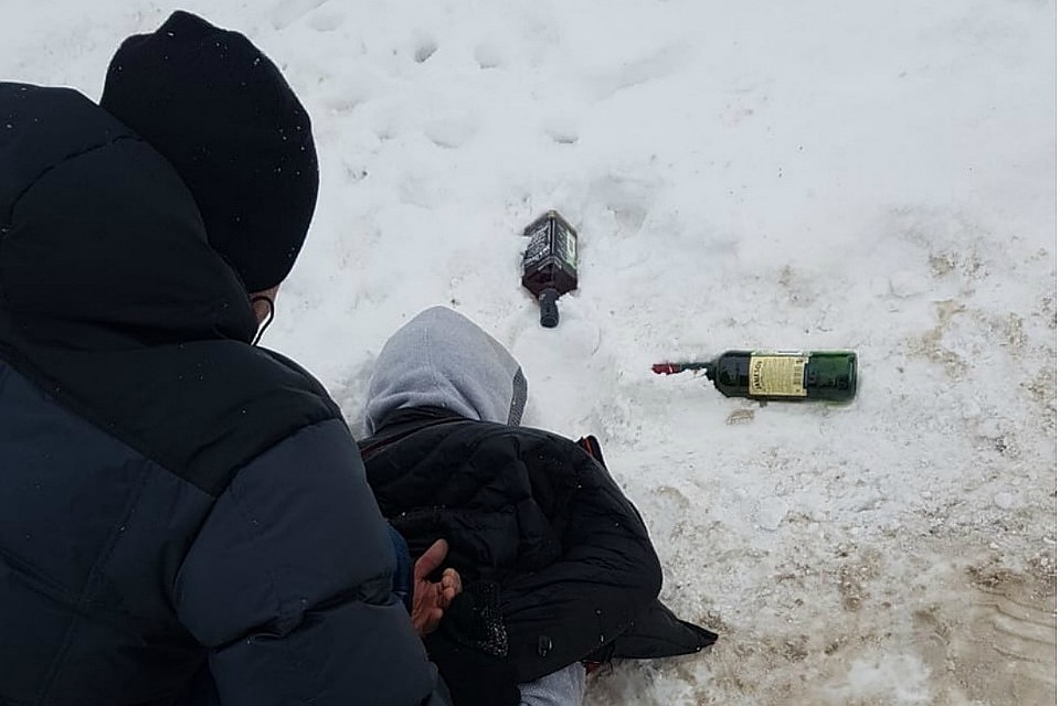 Зачастую законы нарушаются людьми в нетрезвом виде. Фото: Пресс-служба управления Росгвардии по Кировской области