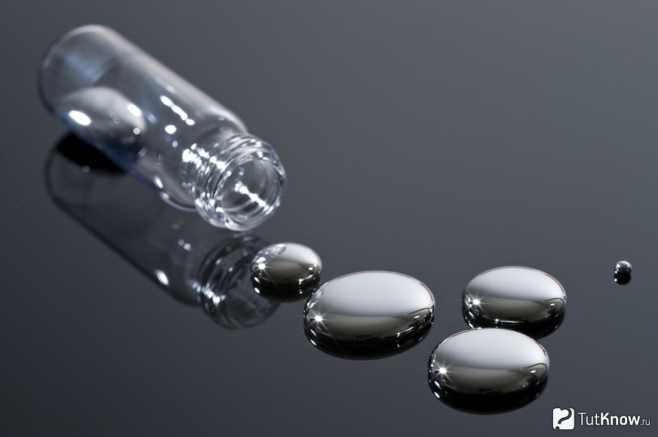 Фото: https://tutknow.ru/medicina/6980-chto-delat-pri-otravlenii-rtutyu.html