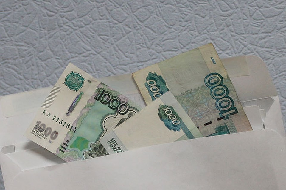 Полицейский не "позарился" на предложенную взятку
