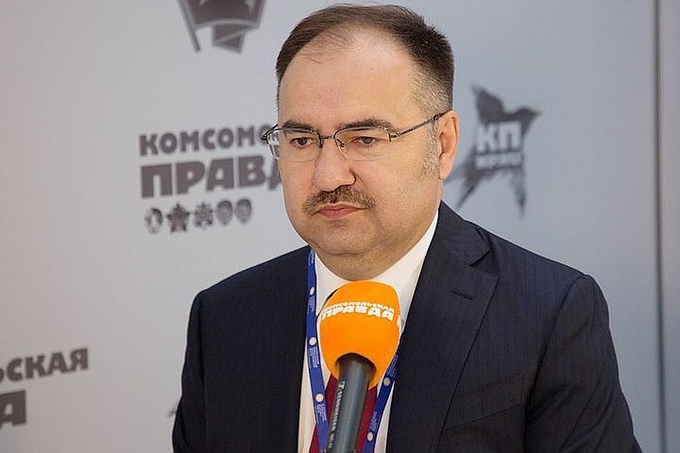 С уходом значительного числа своих замов поста может лишиться и сам глава фонда Антон Дроздов